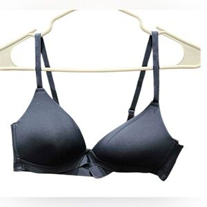 YMI Classic navy blue Women's Bra 38B